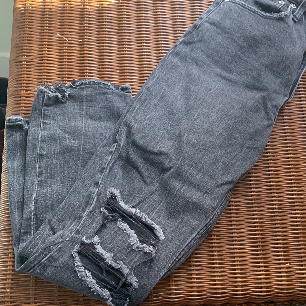 distressed Abercrombie Jeans - Picture 3 of 3